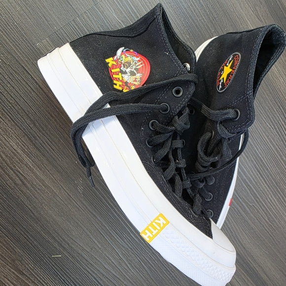 Converse Black High-Top Sneakers - Picture 1 of 8